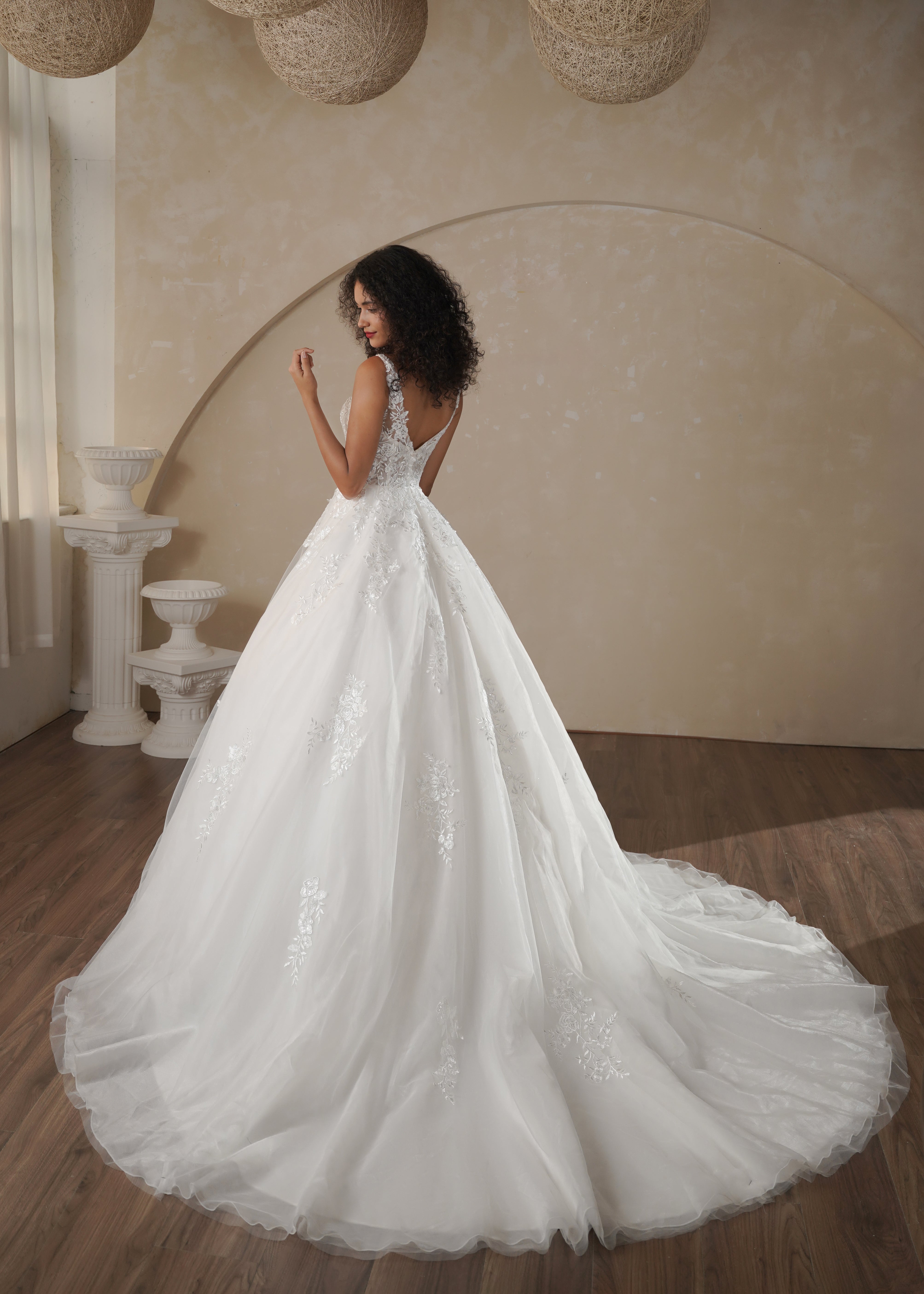 Boho wedding dress with lace 